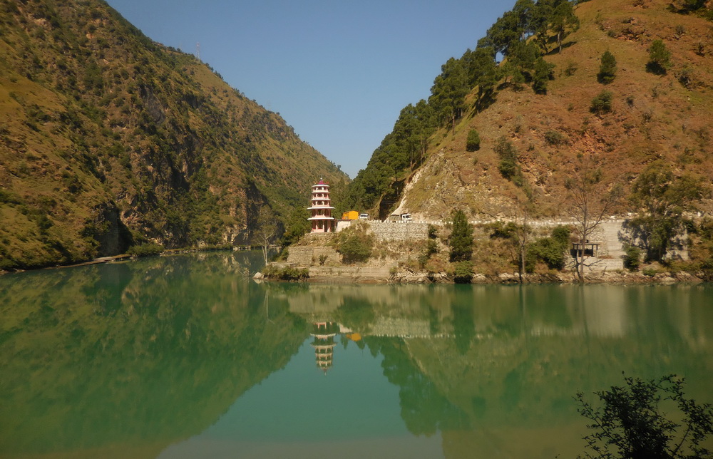 LARJI WATER RESERVOIR, KULLU
