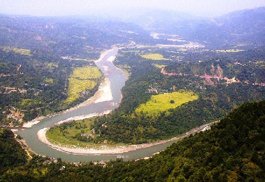 MEANDERS OF RIVER BEAS, NEAR KANDAPATTAN, MANDI