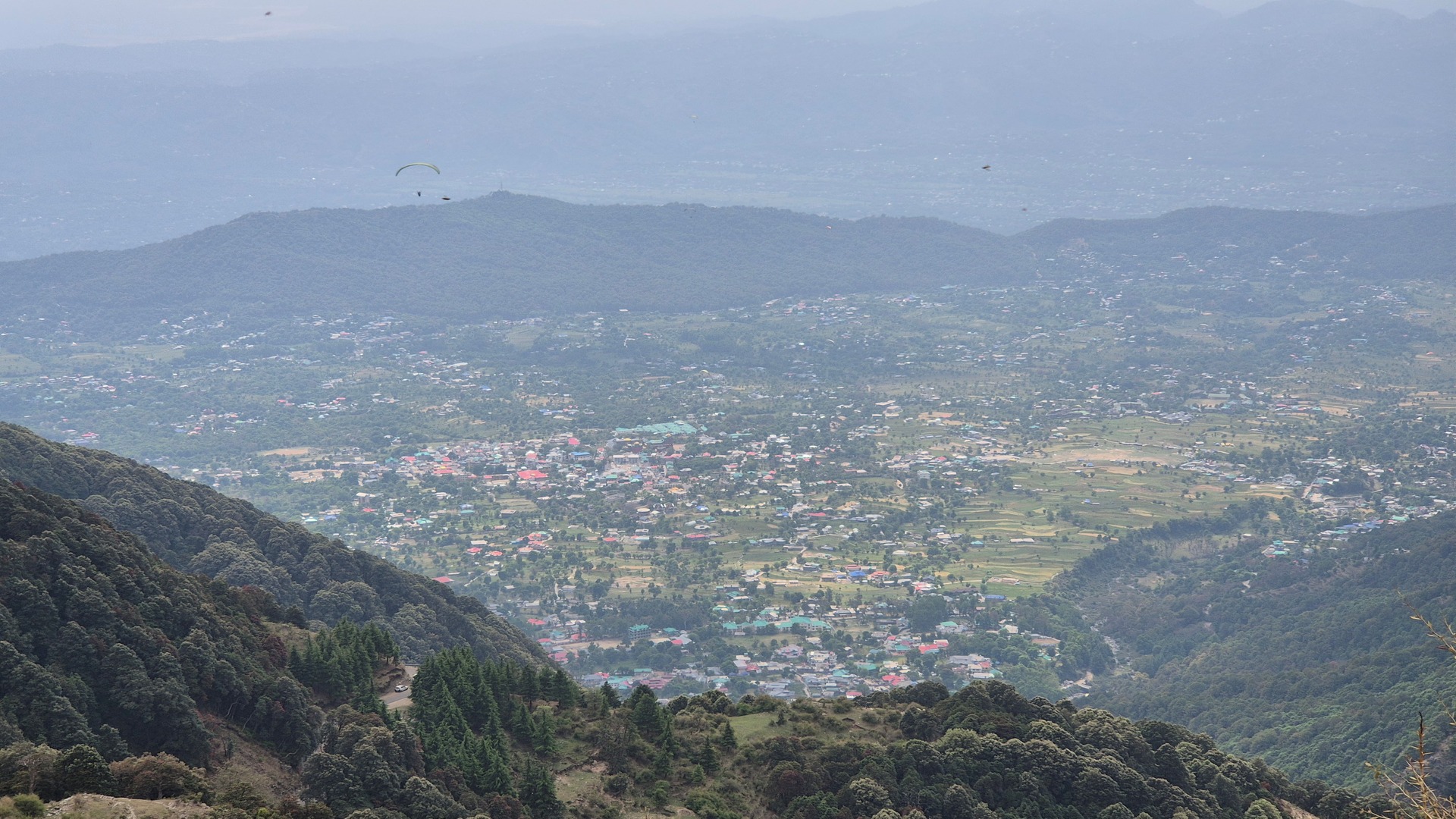 Paragliding in Bir-Billing