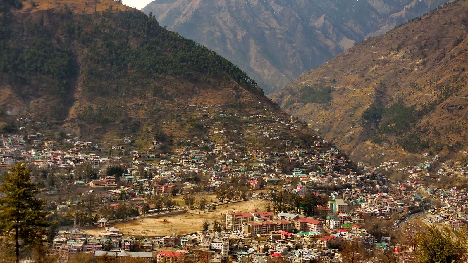 VIEW OF DHALPUR GROUND, KULLU