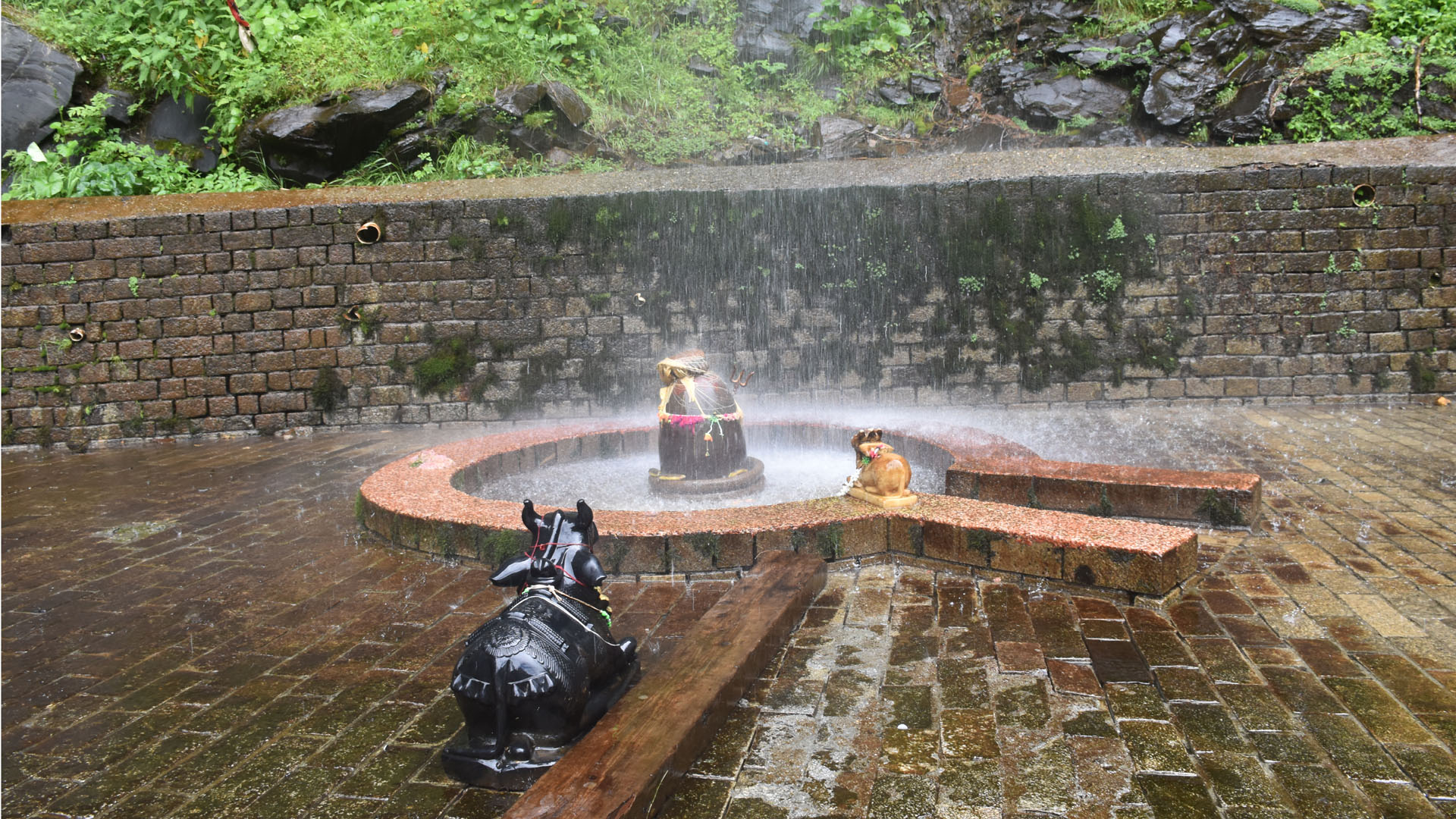 ANJANI MAHADEV, MANALI