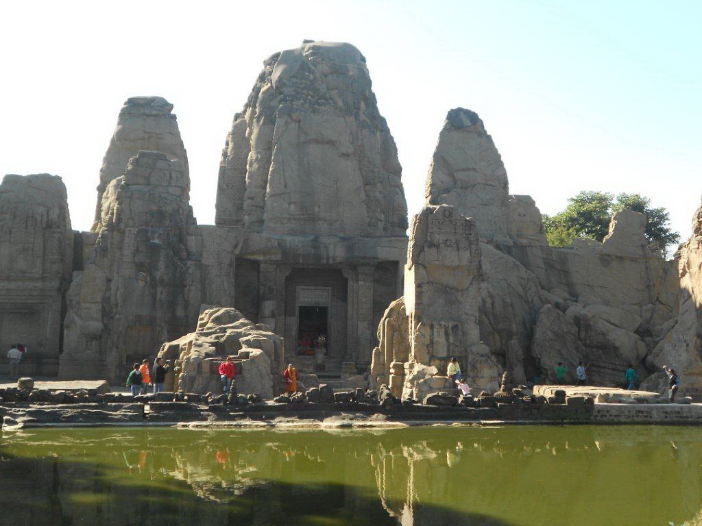 ROCK CUT TEMPLE MASROOR