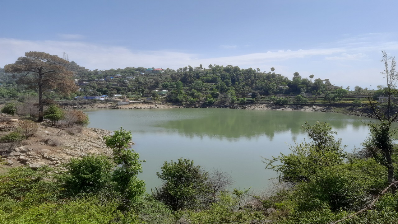 Kunt Bhyog Lake, Naina Devi