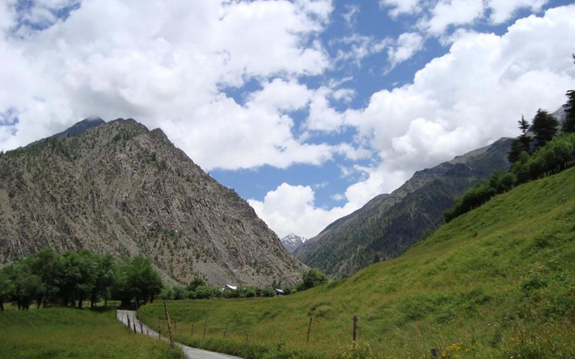 SCENIC BEAUTY OF MADGRAUN, LAHUL AND SPITI